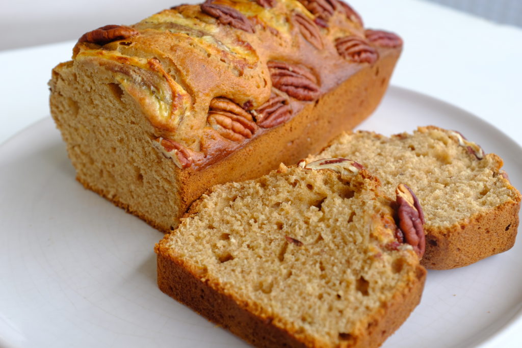 Banana bread tranché