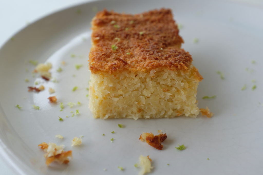 Part de gâteau fondant au coco