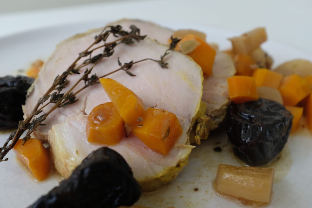 Rôti de porc aux pruneaux, une assiette gourmande